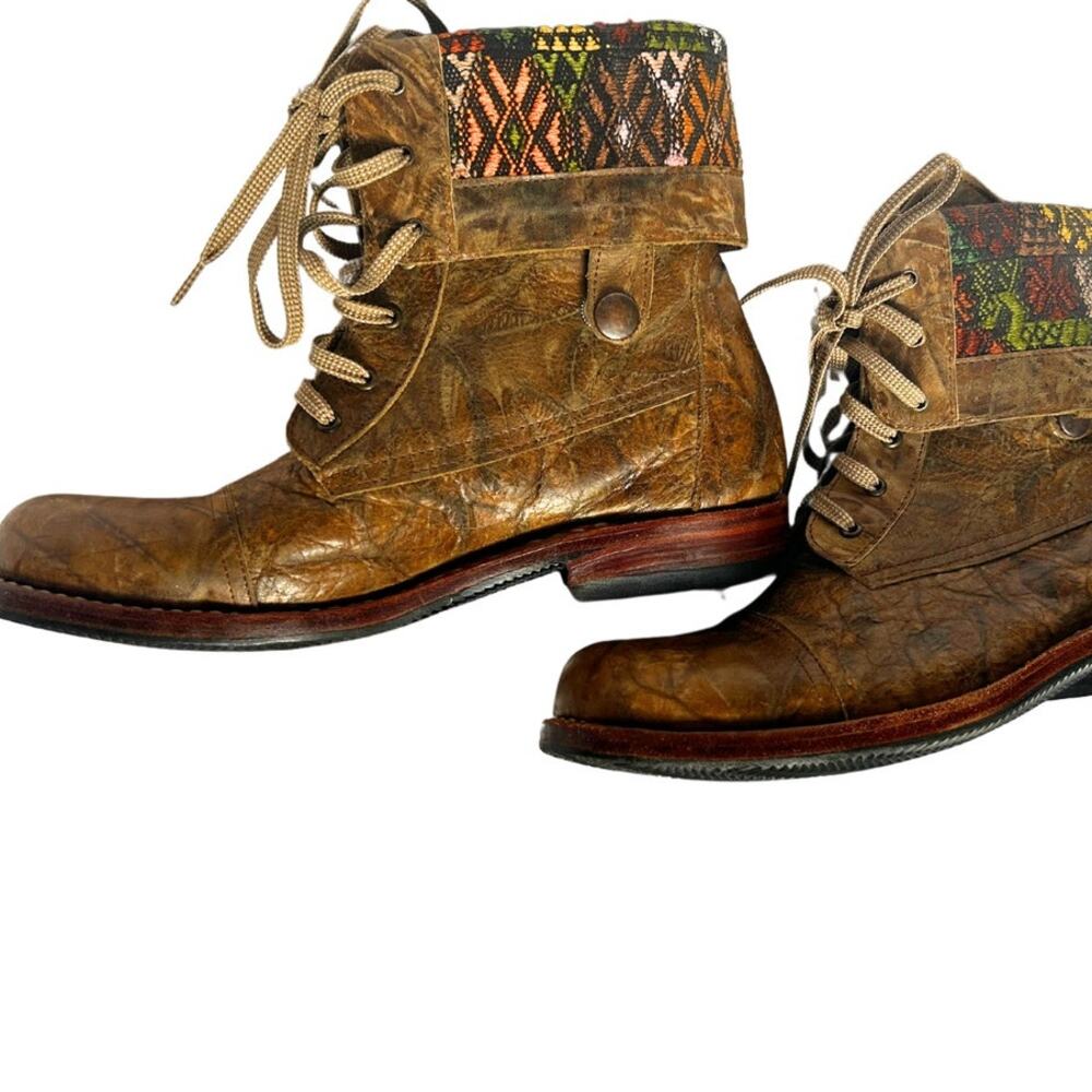 Custom, Handmade Guatemalan, Leather Lace-Up Brown Boots Size 9